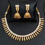 Antique Design High Gold Polish Short Necklace Set for Women